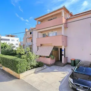 Natali Apartamento Zadar